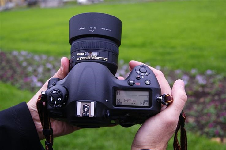 Nikon D4 (3).jpg
